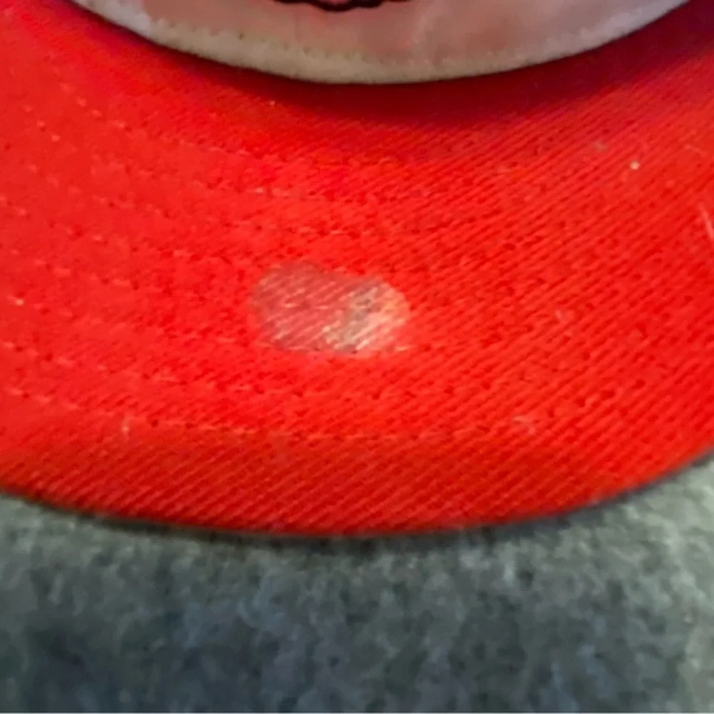Chicago Bulls Snap Back Hat Red White Cap One Size Hard‎ Wood Classic New Era